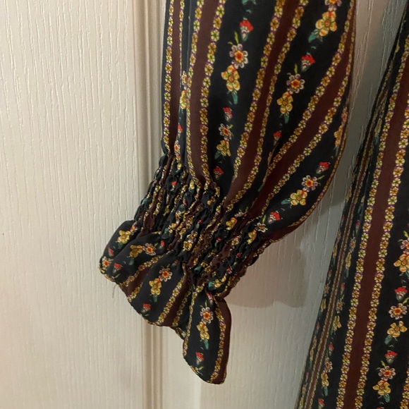 COPY - Sandro Silk Dress - Picture 4 of 10